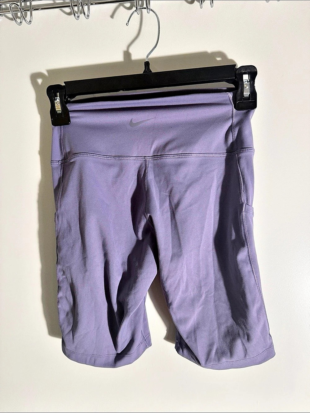 Nike One Dri-FIT High-Waisted 8" Biker Shorts with Pockets Dri-FIT High-Waisted